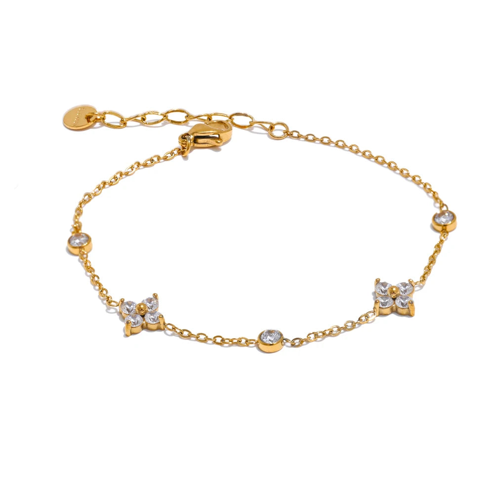 Flora zirconia flower bracelet in gold
