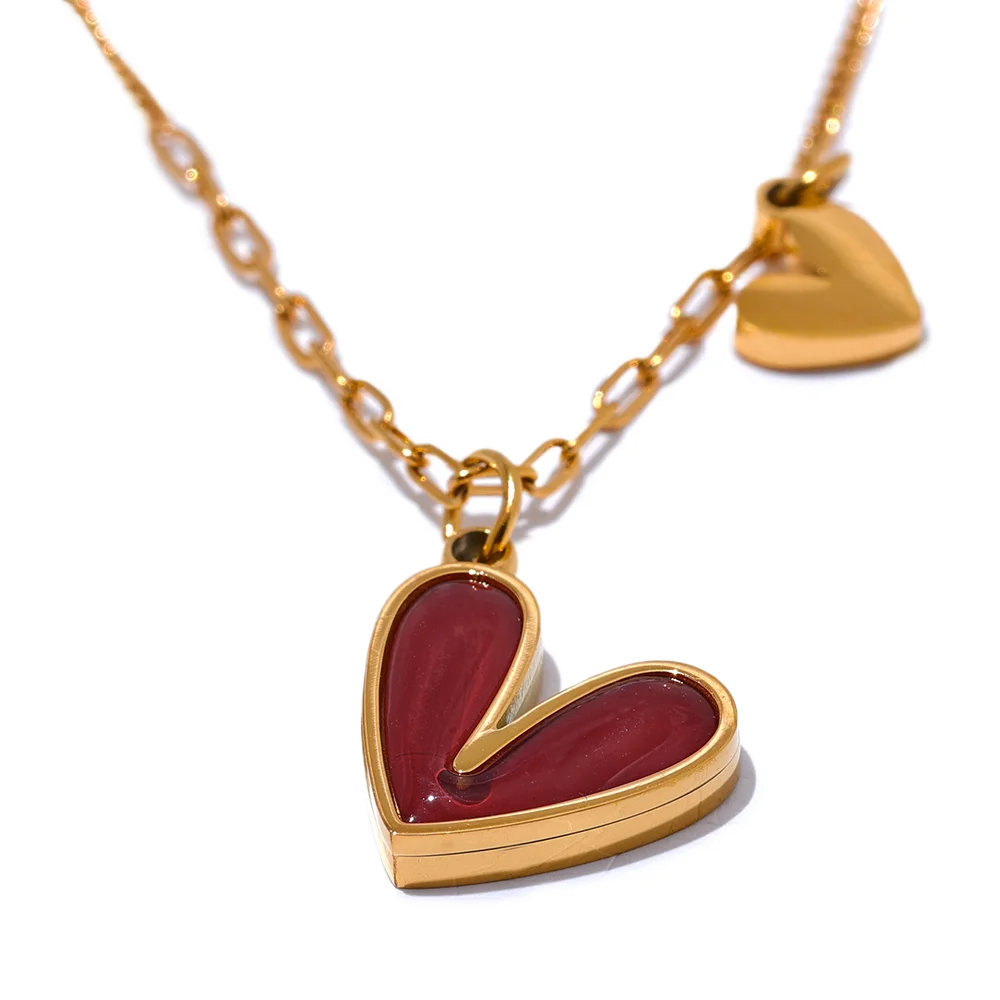Rosa heart necklace in deep red enamel with gold heart charm