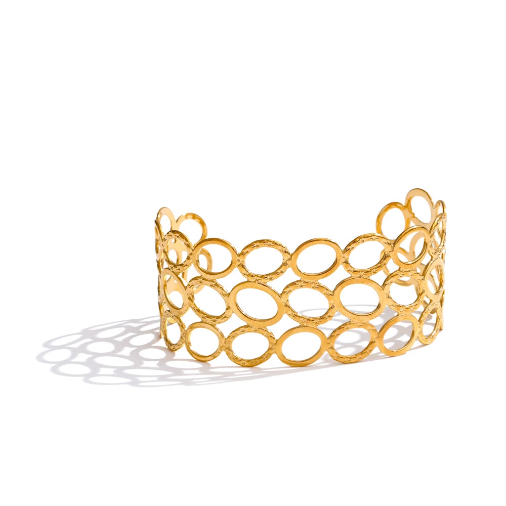 Wilder Oval Link Cuff