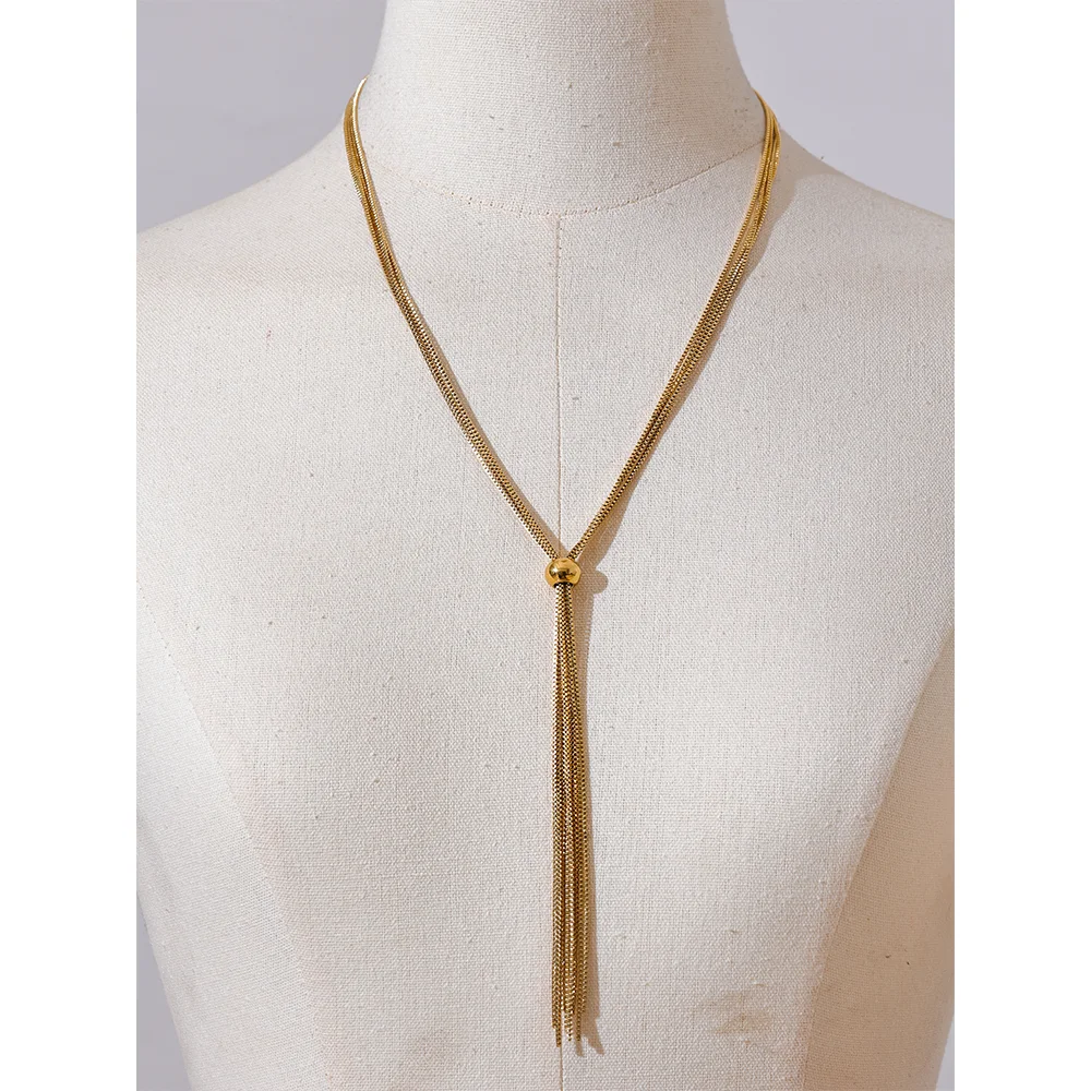 Lucia Chain Tassel Necklace