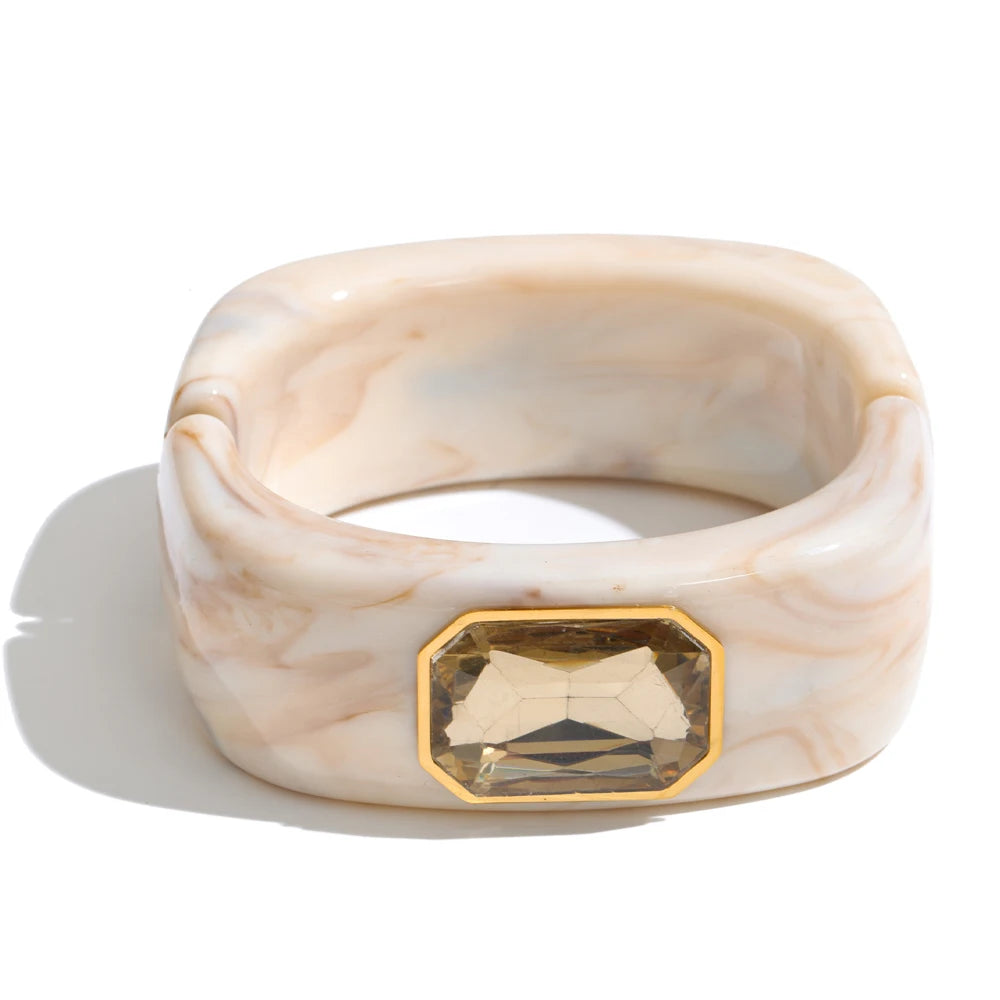 Sorrel Resin Statement Bangle