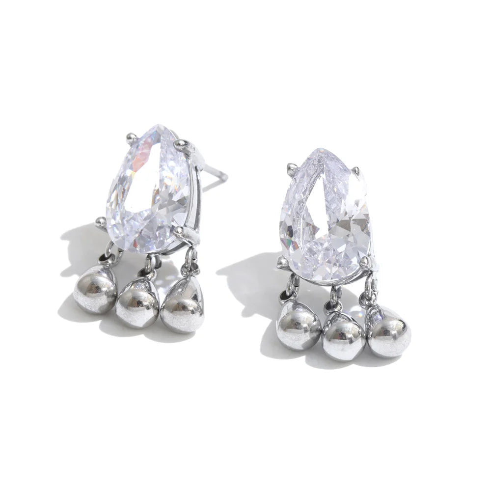 Lindy Crystal Drop Earrings