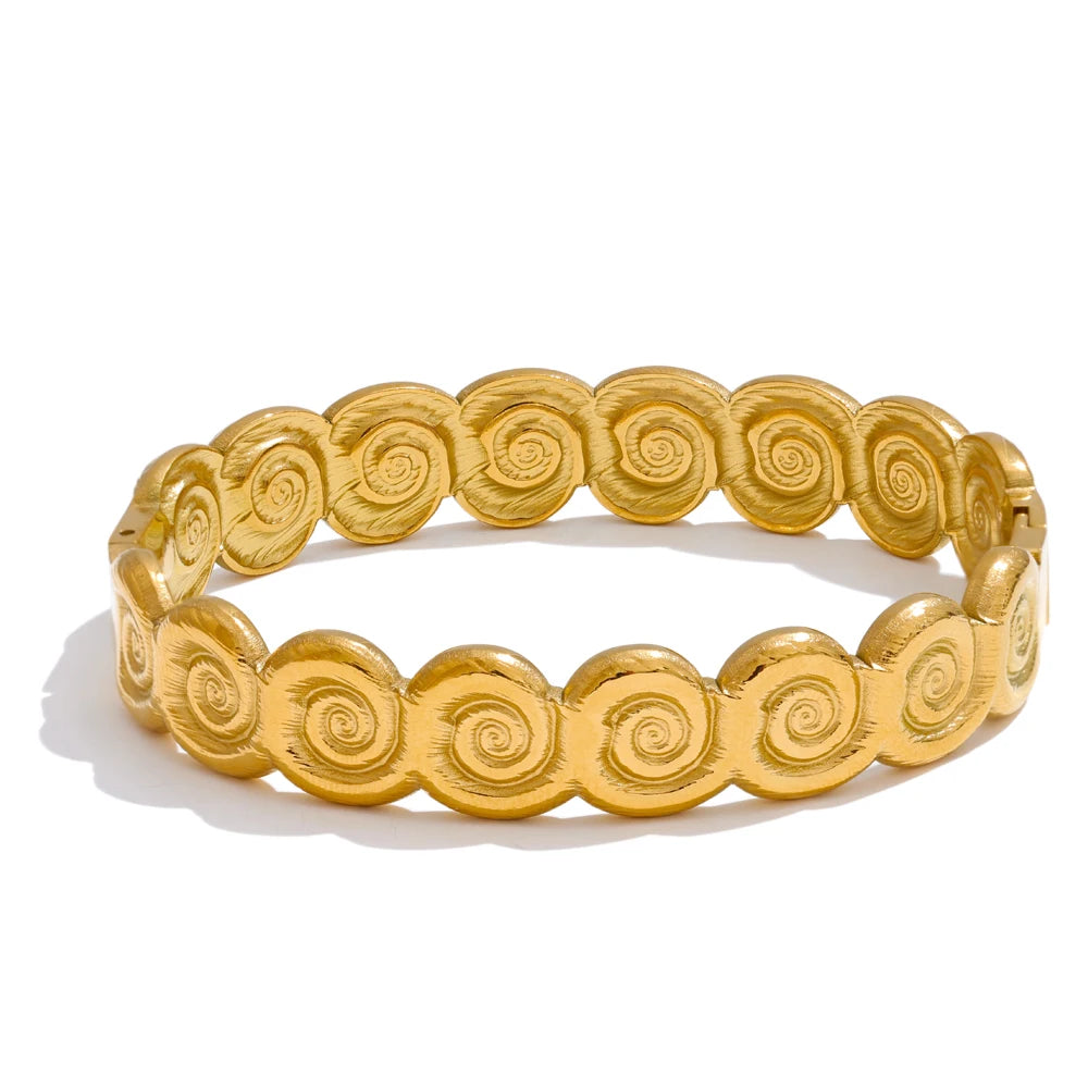 Marin Shell Bangle