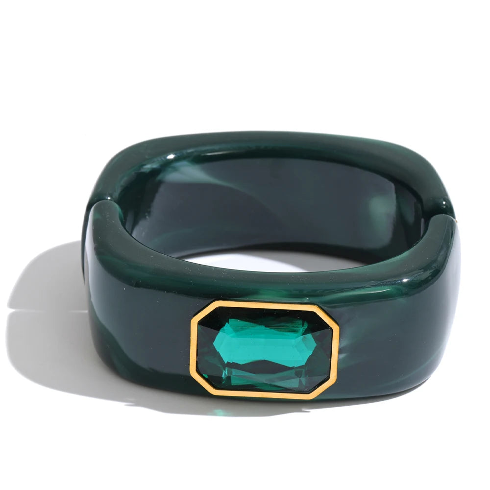 Sorrel Resin Statement Bangle