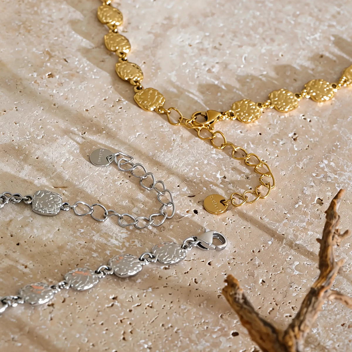 Ridge Hammered Chain Necklace