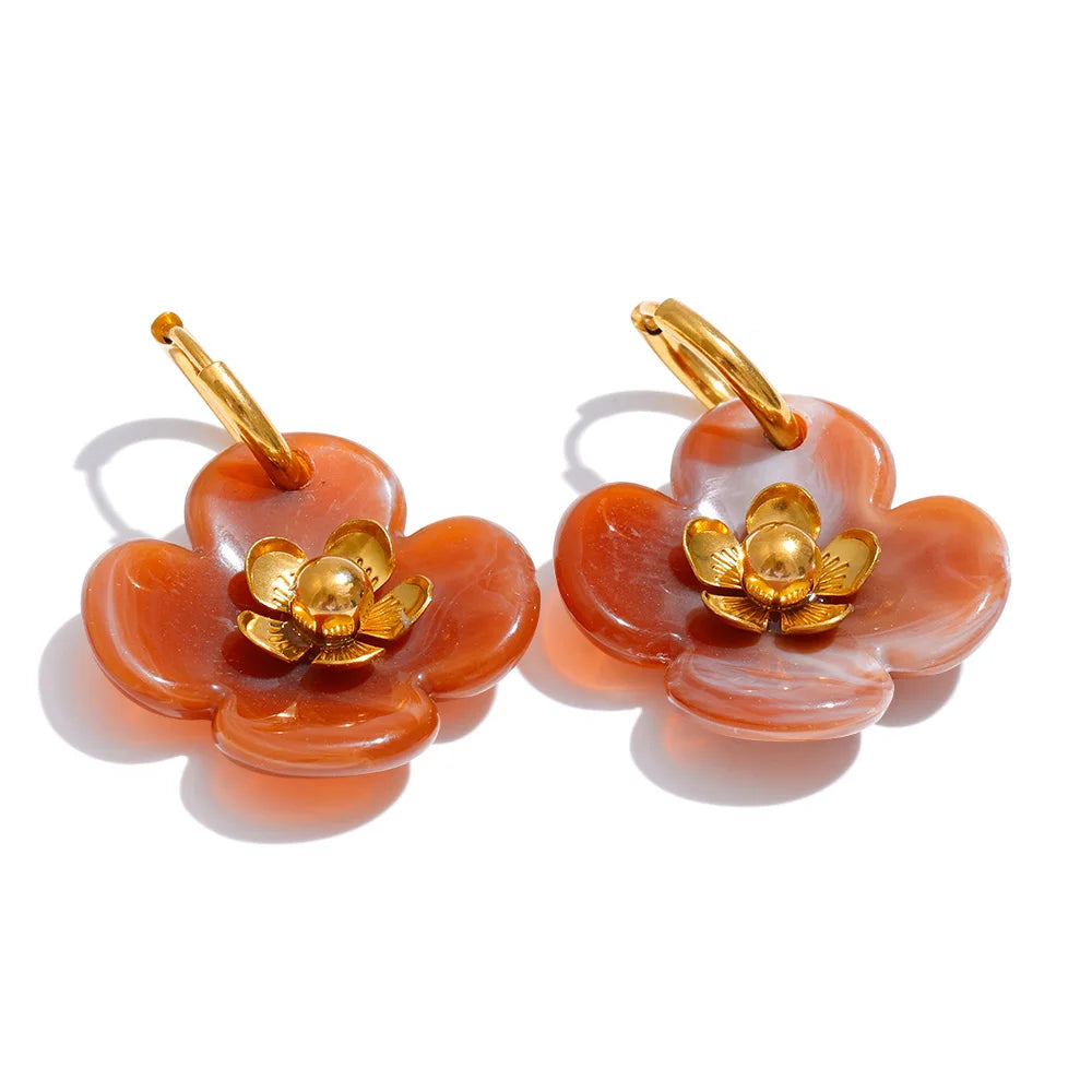 Rilla Resin Flower Earrings