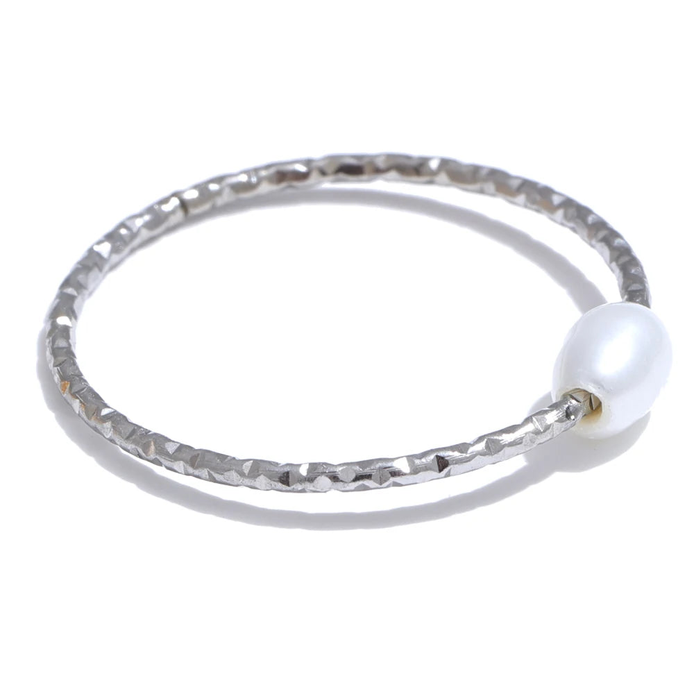 Neve Pearl Thin Ring