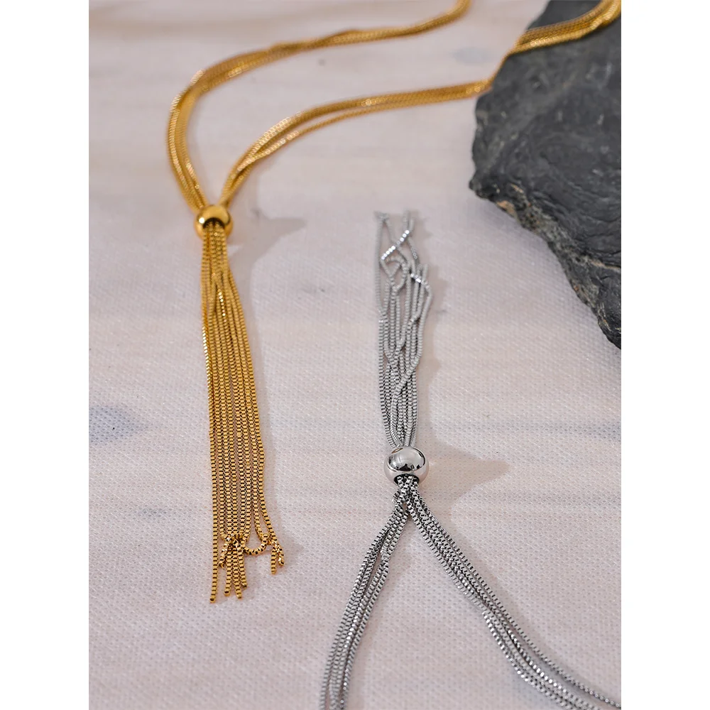 Lucia Chain Tassel Necklace