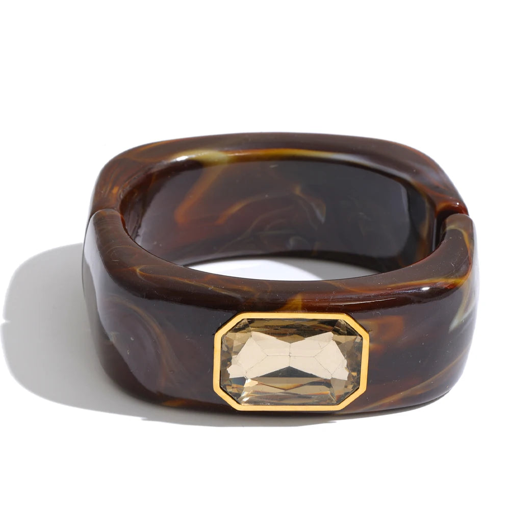 Sorrel Resin Statement Bangle