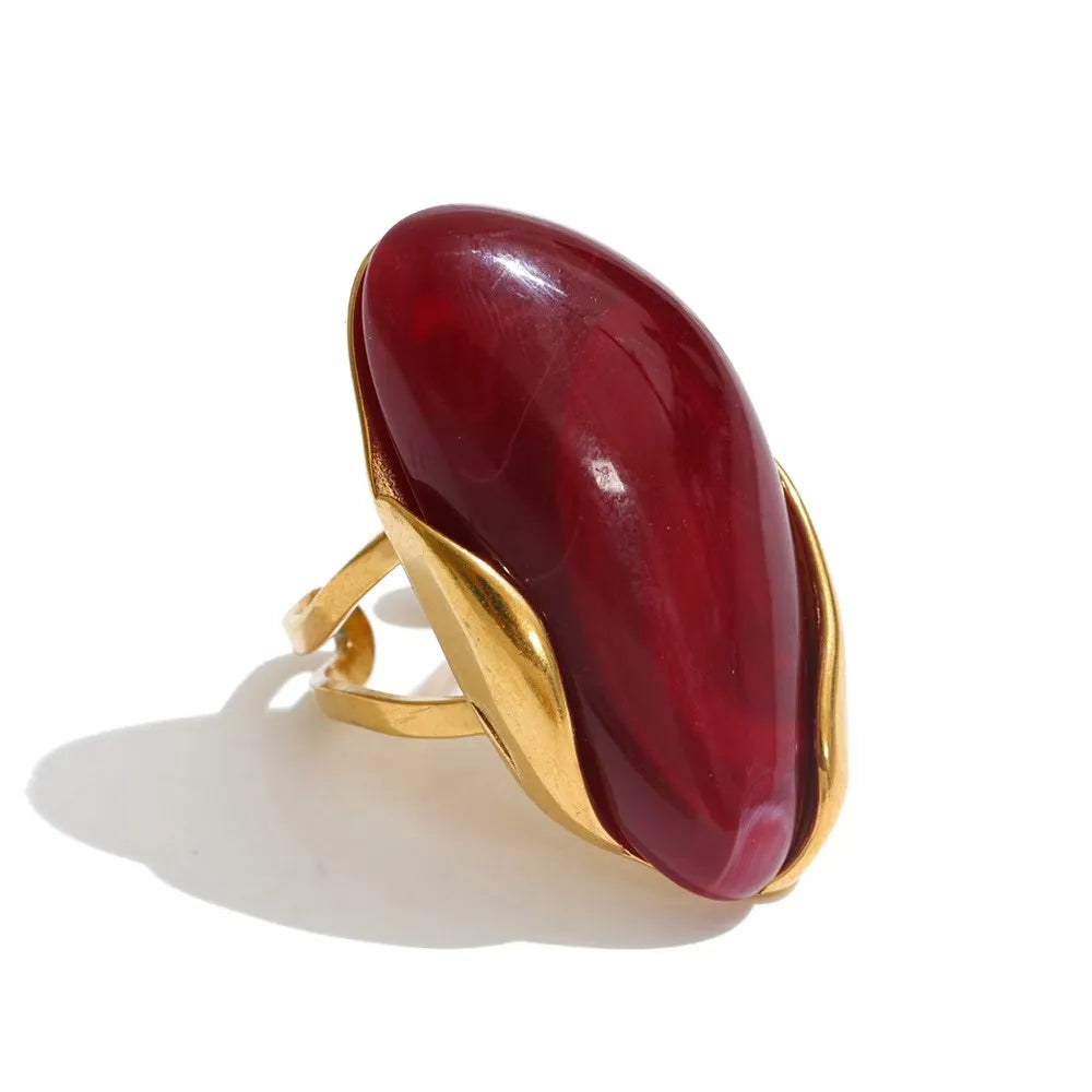 Callie Geometric Resin Ring in Burgundy