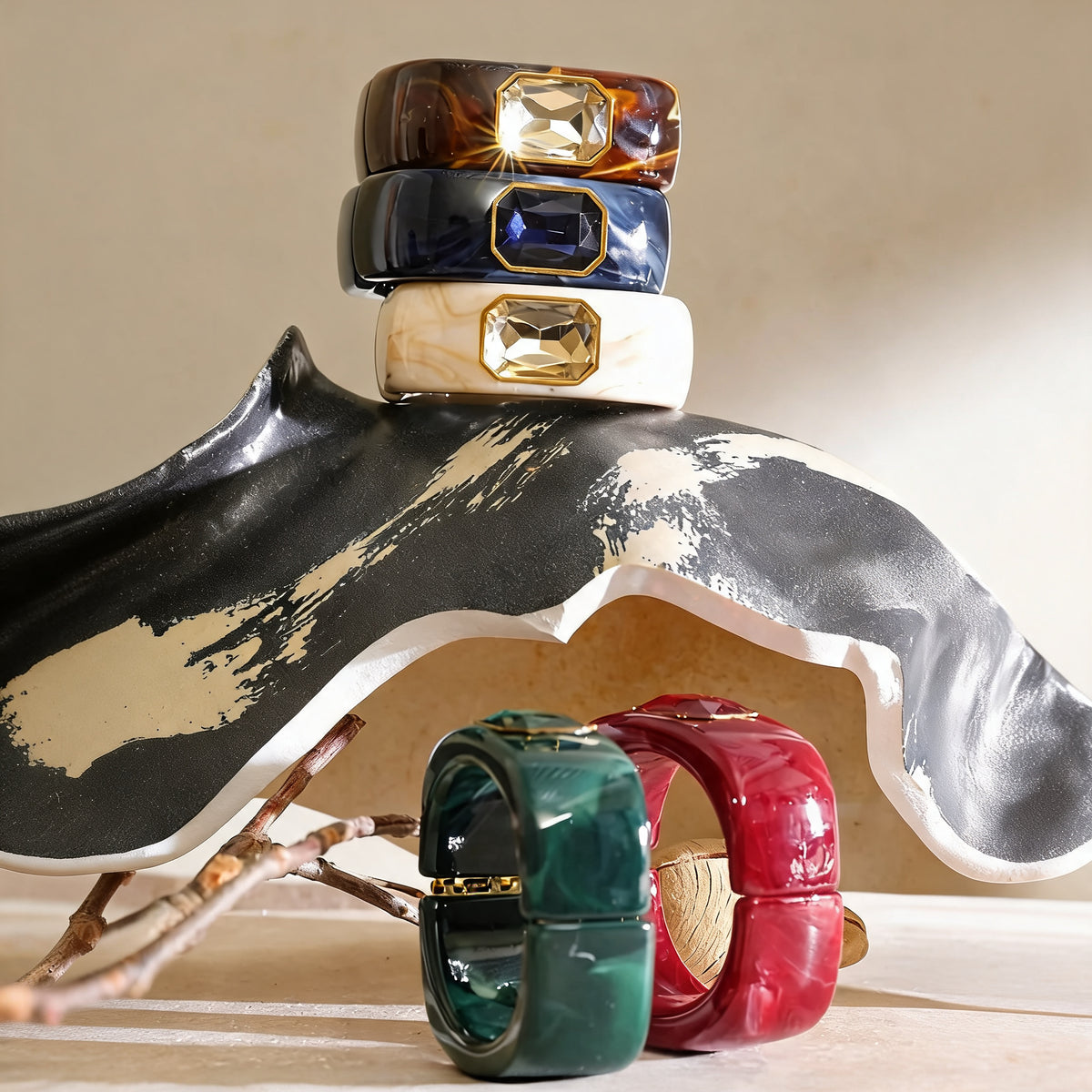 Sorrel Resin Statement Bangle