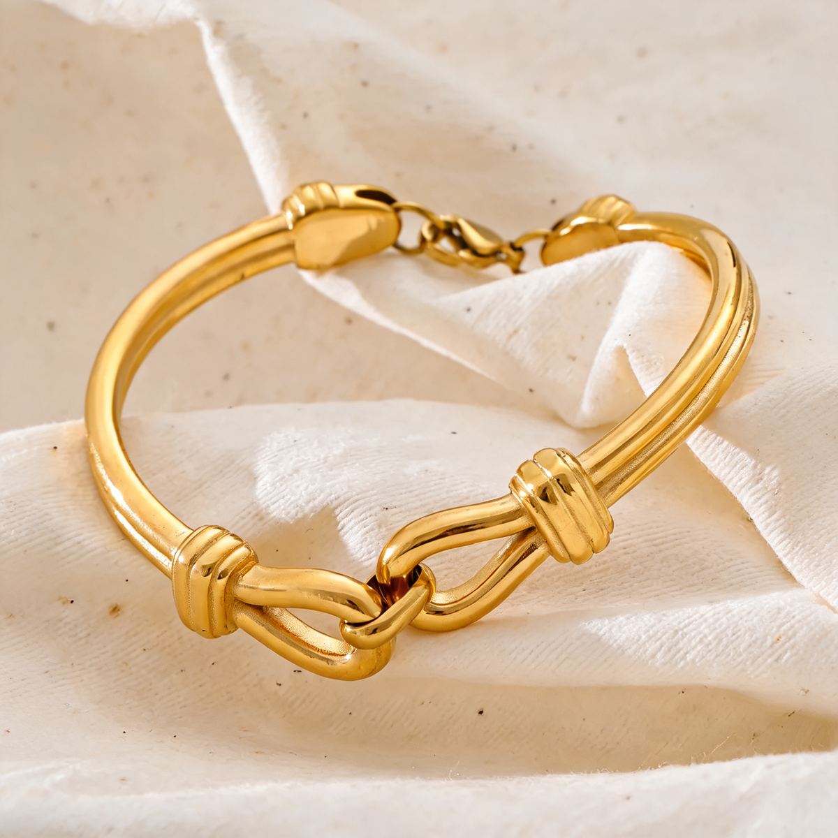 Grove Knot Bangle