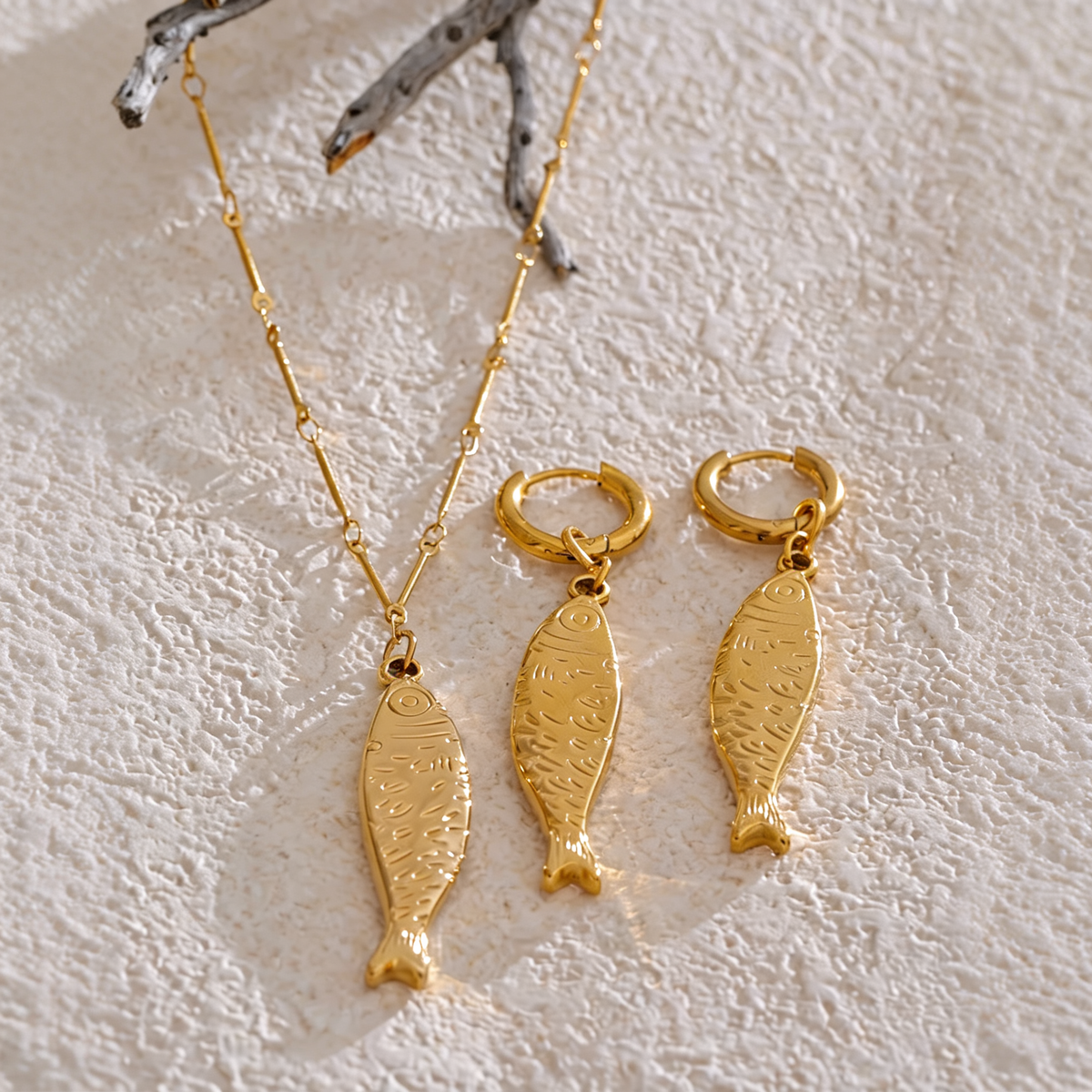 Mira Fish Pendant Set