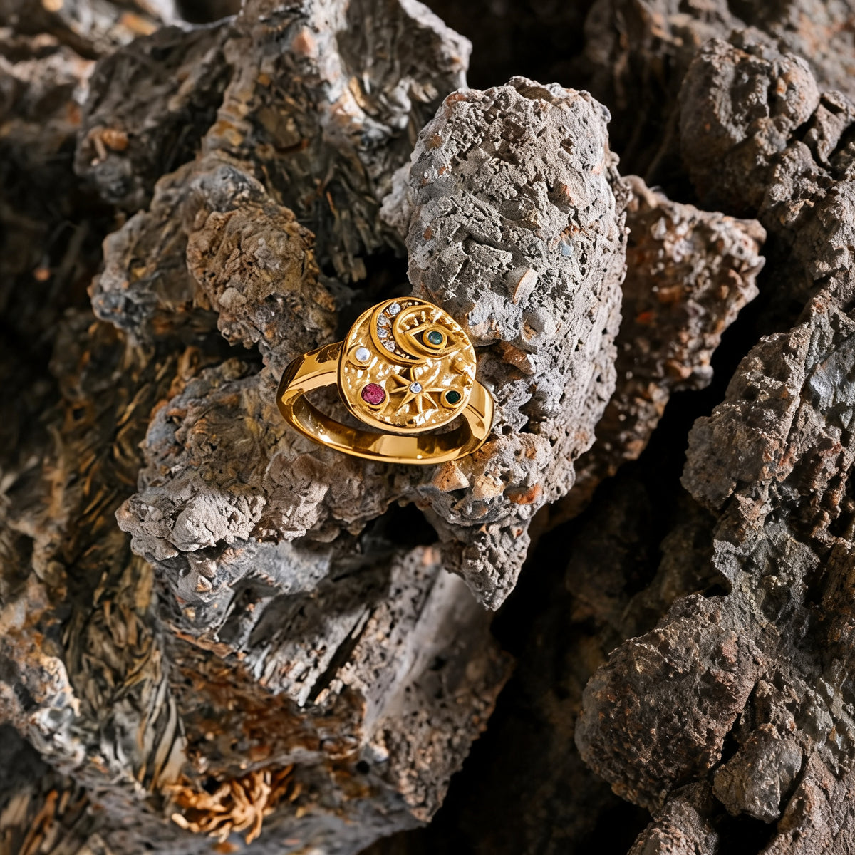 Zadie Star Moon Ring