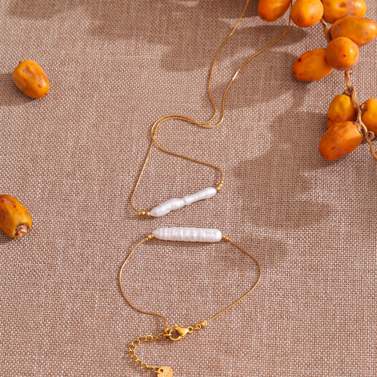 Paloma Pearl Necklace Set