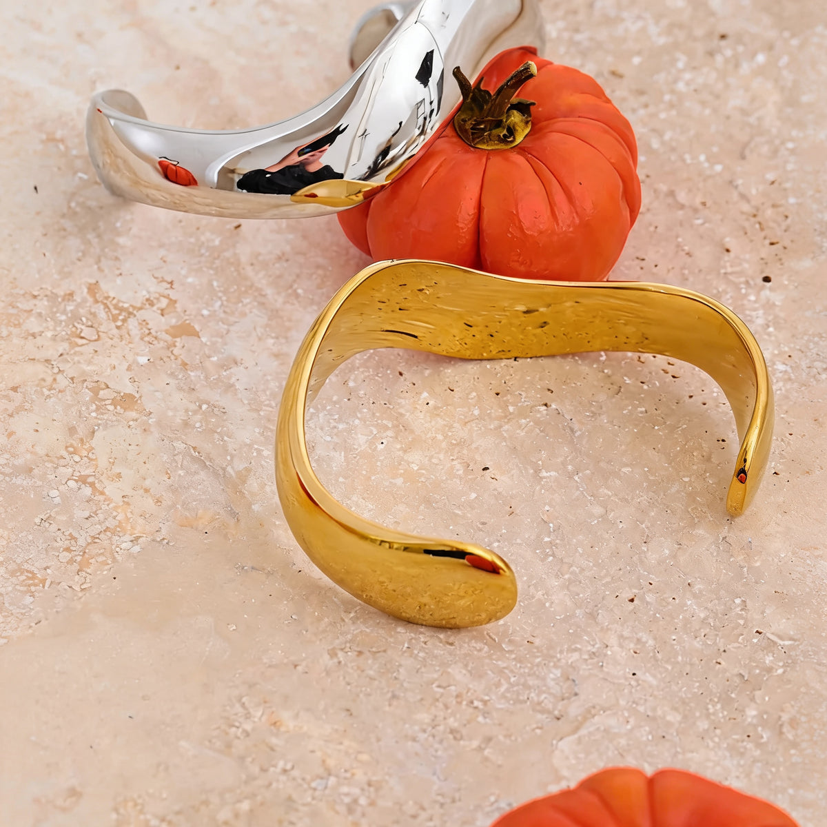 Hana Smooth Open Cuff
