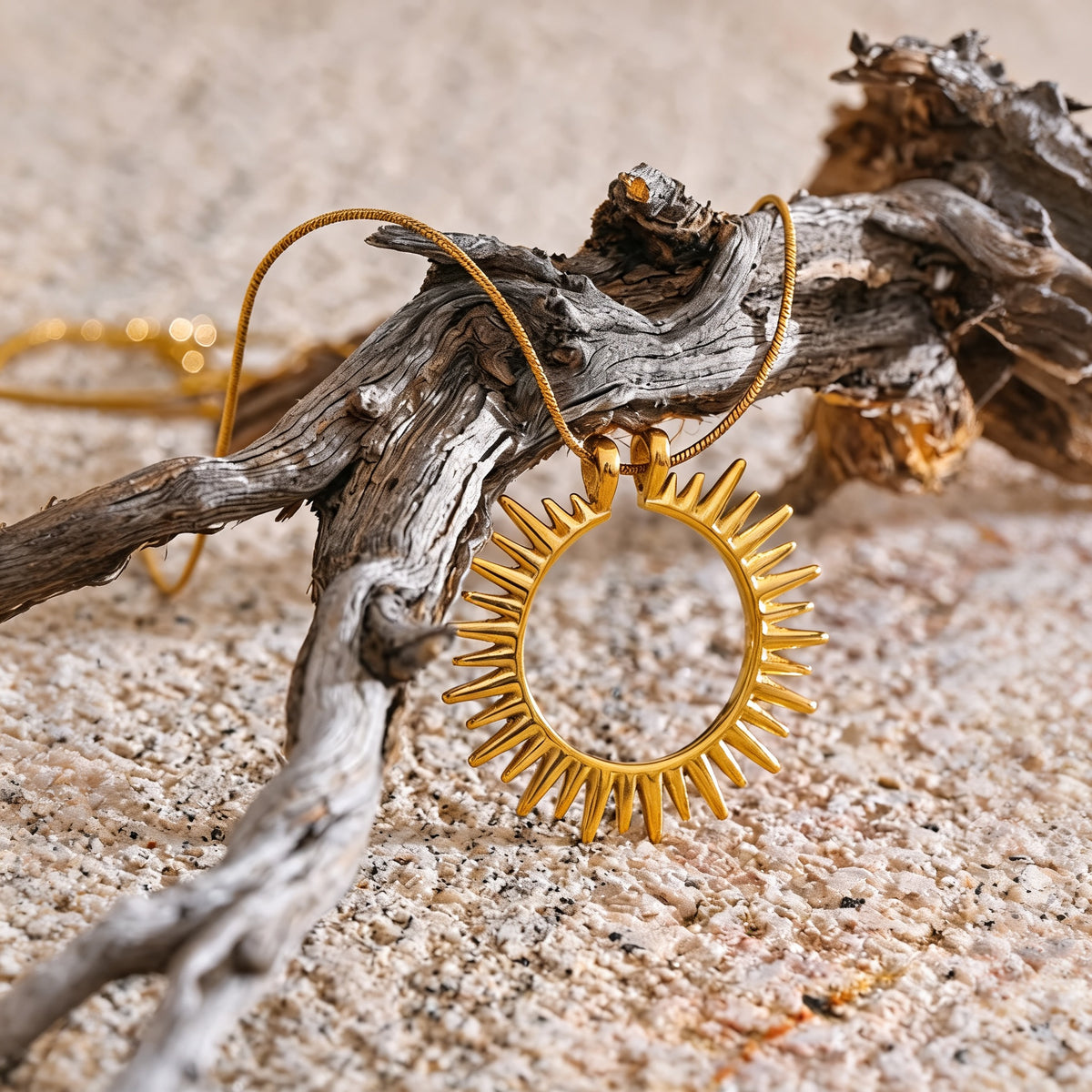 Halley Sunburst Necklace