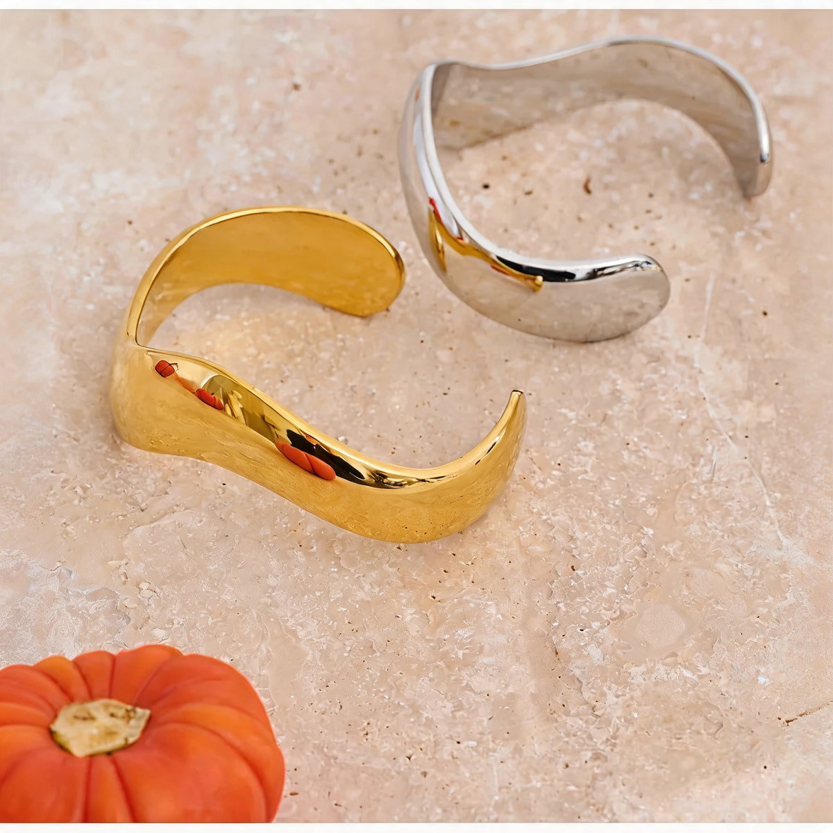 Hana Smooth Open Cuff