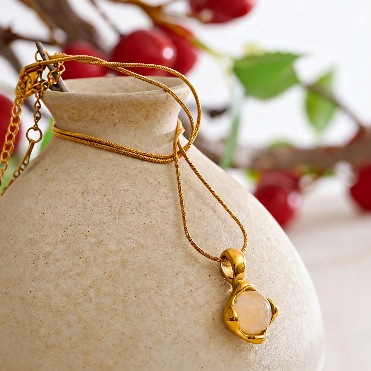 Heath Stone Pendant Necklace