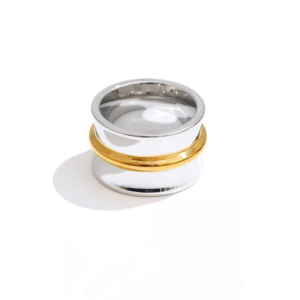 Quinn Wide Band Ring