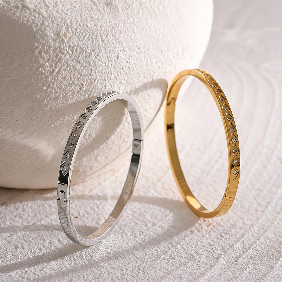 Nina Crystal Bangle