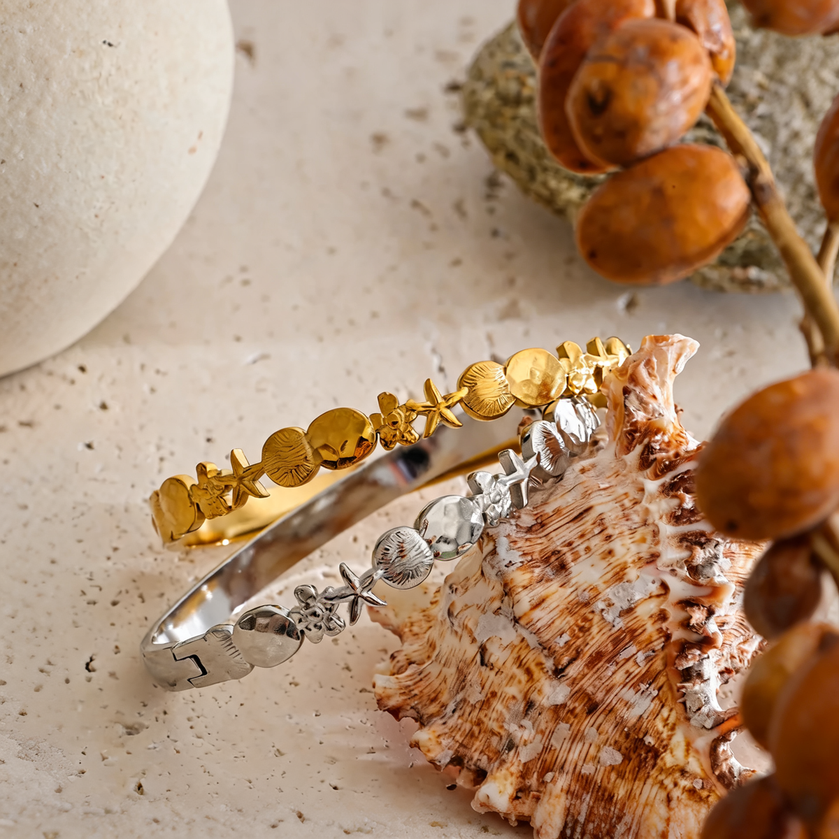 Roan Starfish Bangle