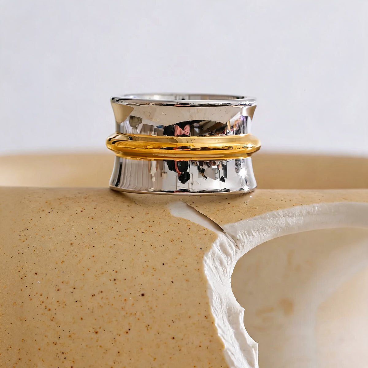 Quinn Wide Band Ring
