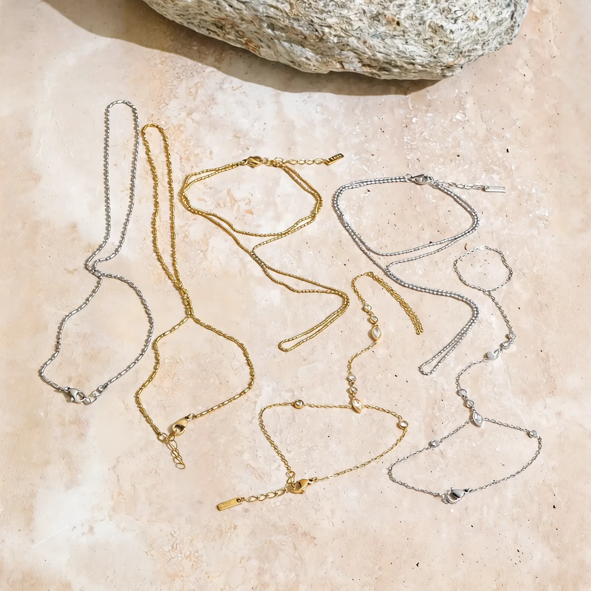 Adair Chain Hand Bracelet