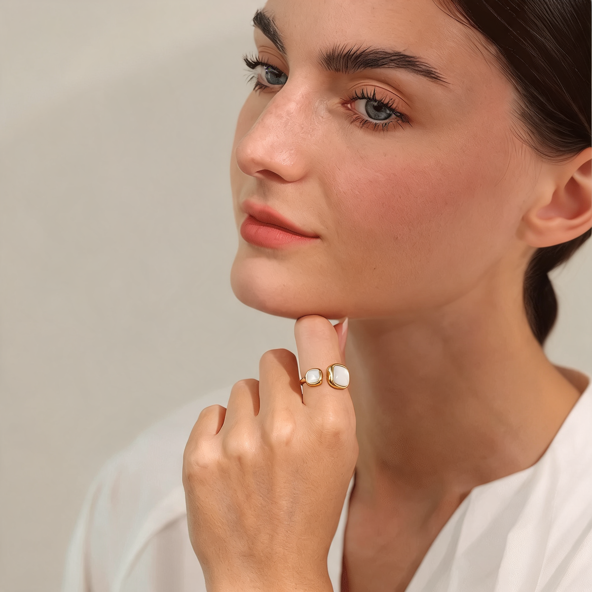 Clover Double Shell Ring