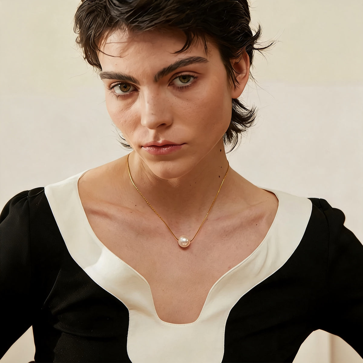 Nettie Faux Pearl Necklace