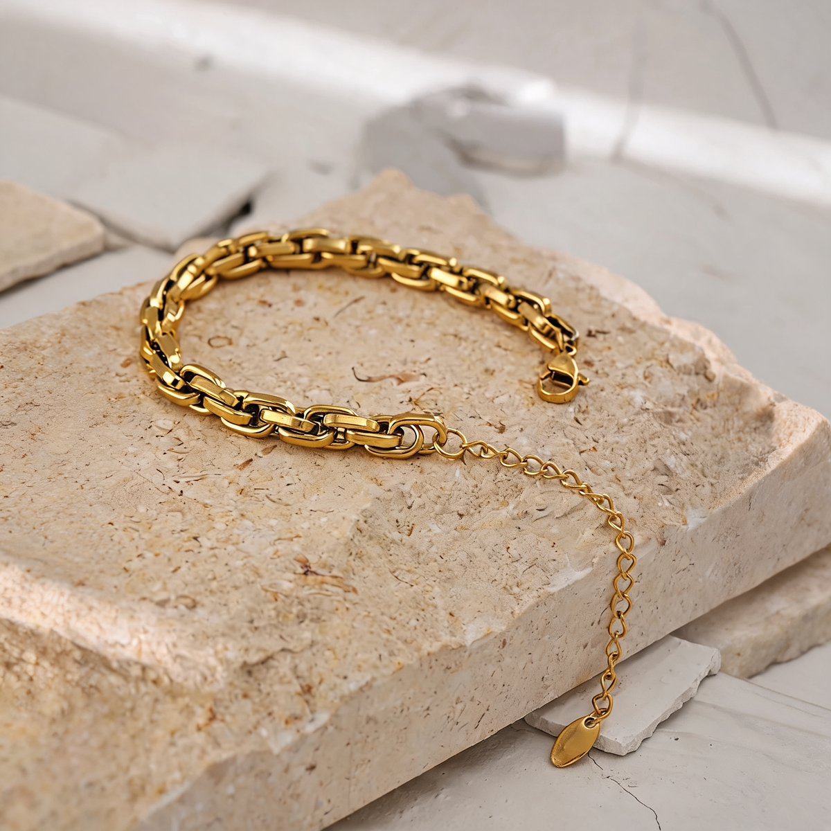 Vale Chunky Chain Bracelet