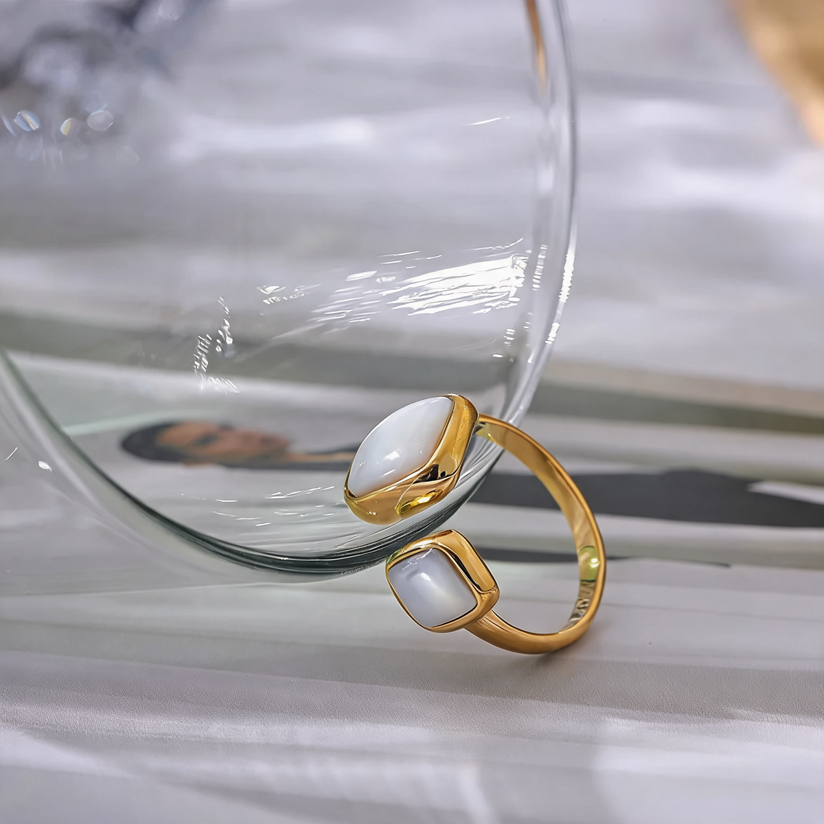 Clover Double Shell Ring