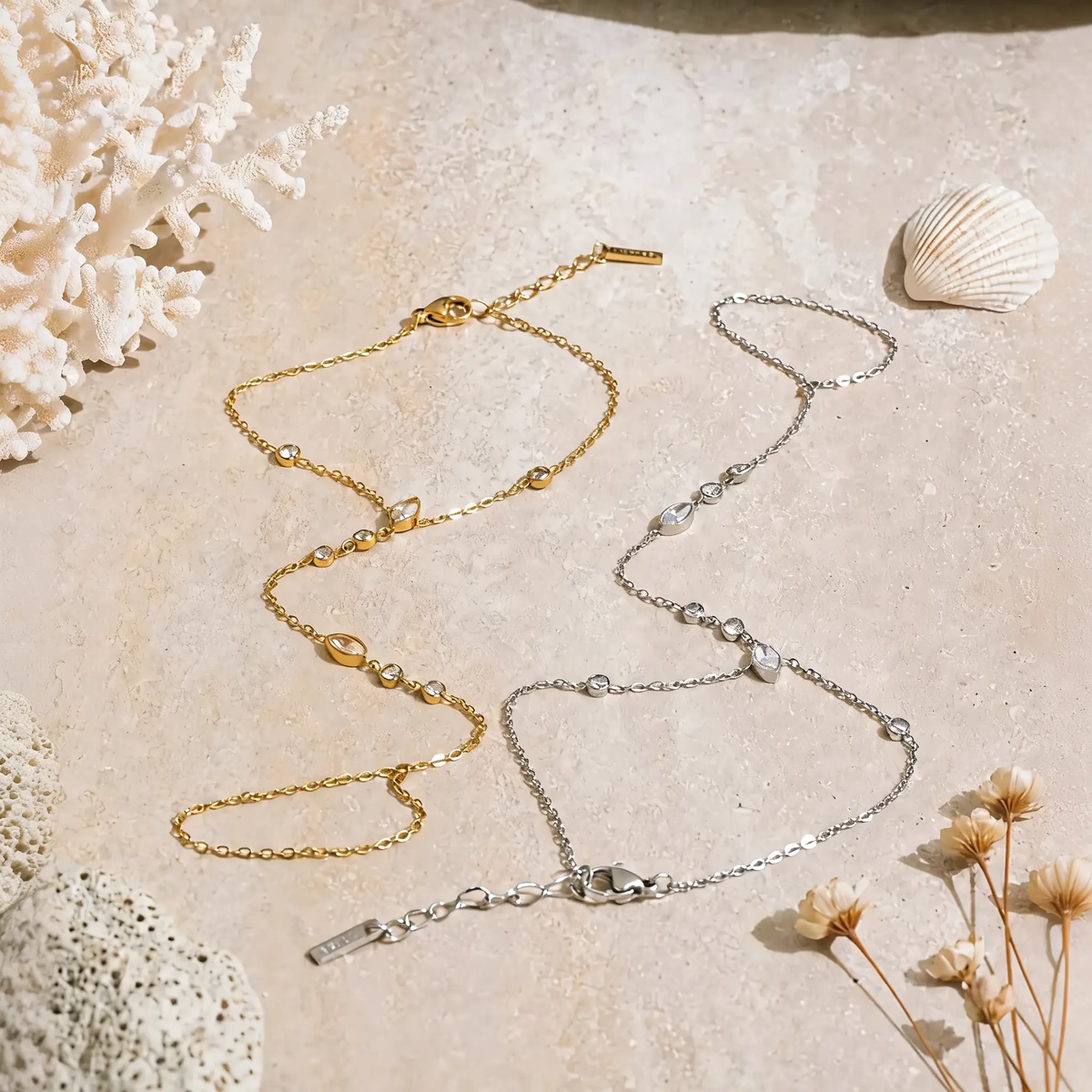 Adair Chain Hand Bracelet