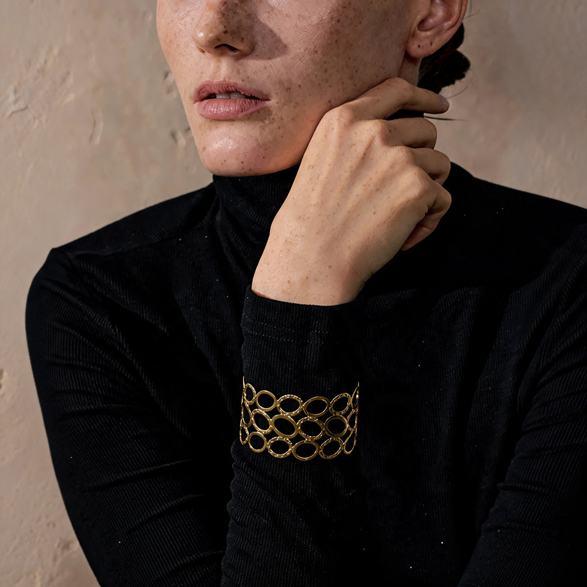 Wilder Oval Link Cuff