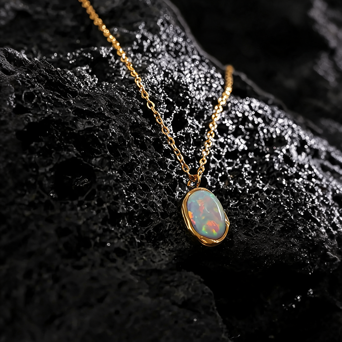 Perry Stone Pendant Necklace