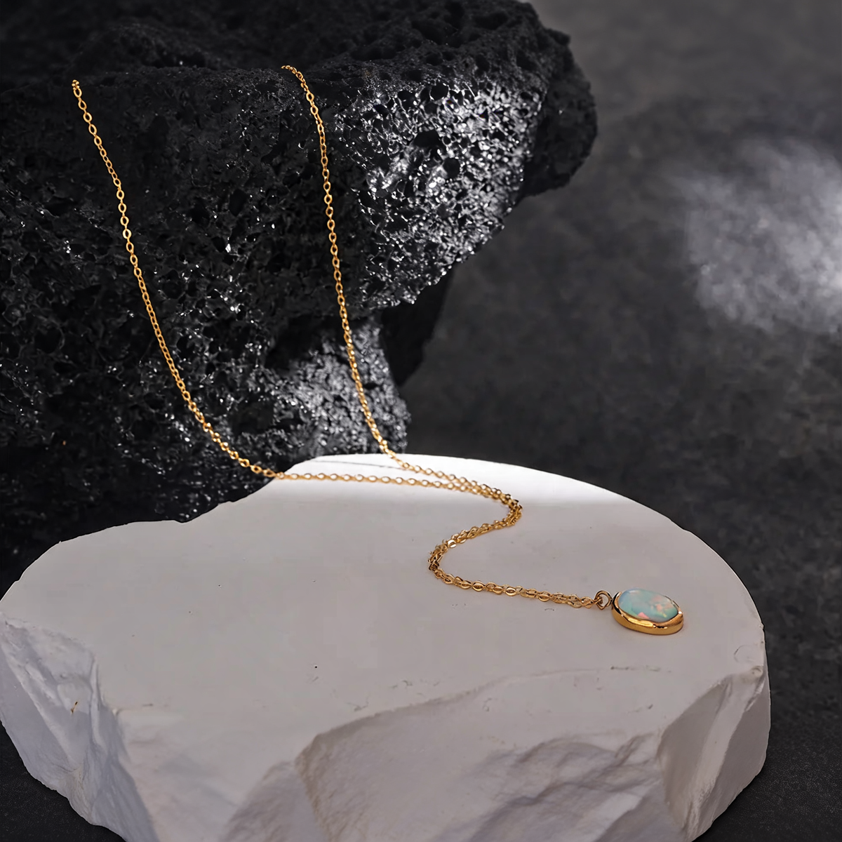 Perry Stone Pendant Necklace