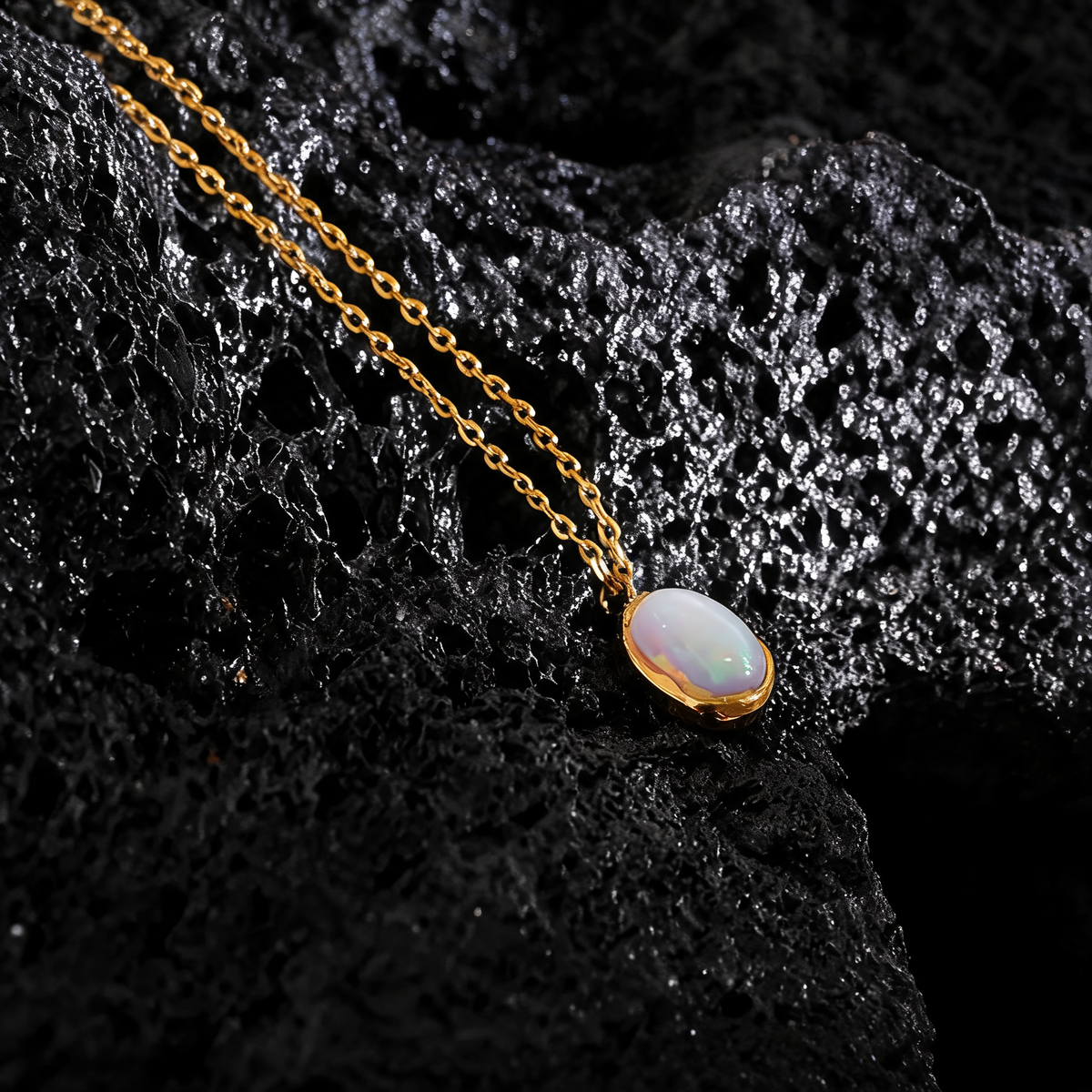 Perry Stone Pendant Necklace