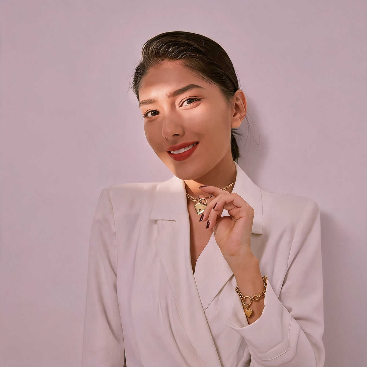 Etta Heart Lock Choker