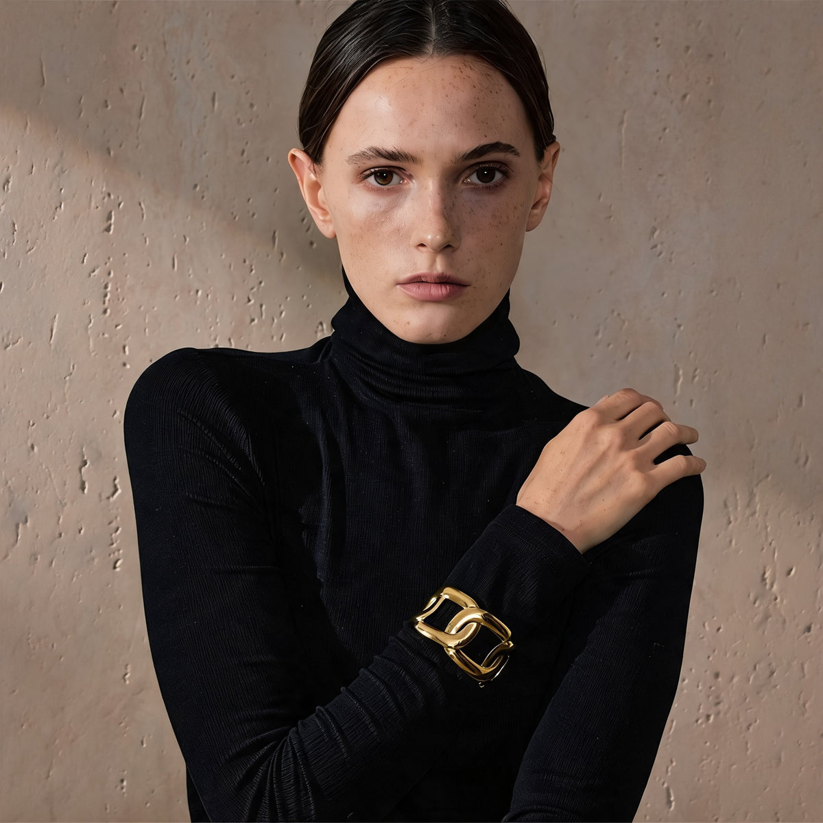 Hazel Chain Bangle