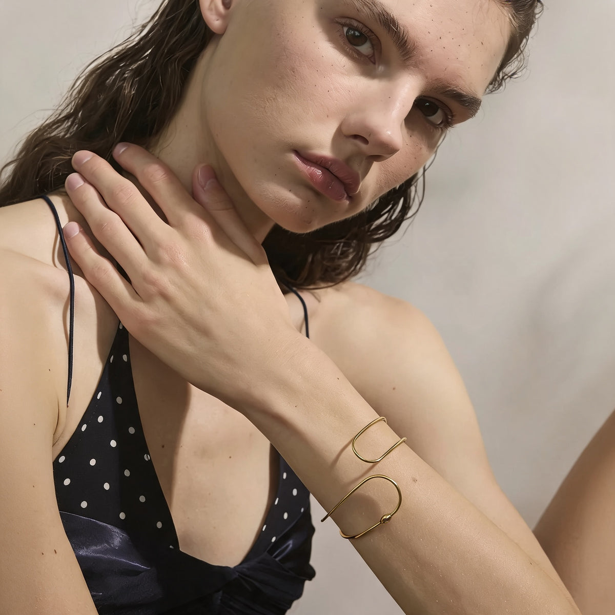 June Hollow Bangle