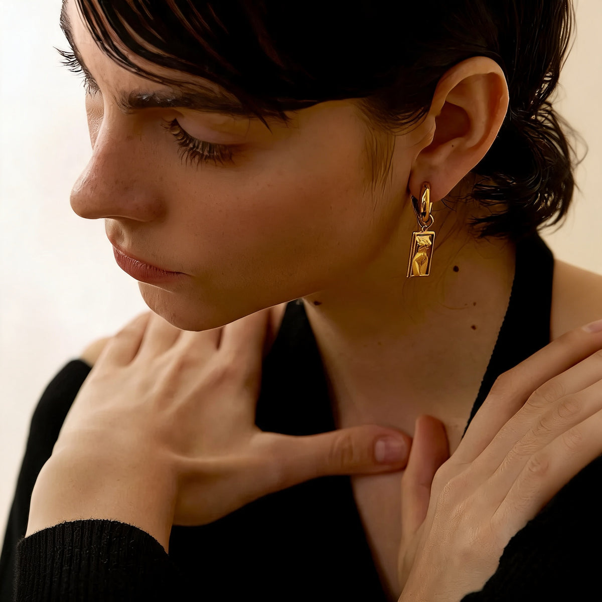 Nell Sculpted Hoop Earrings